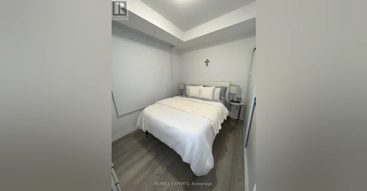 27-14 Lytham Green Circle, Newmarket, ON, L3Y 0H3 - 17
