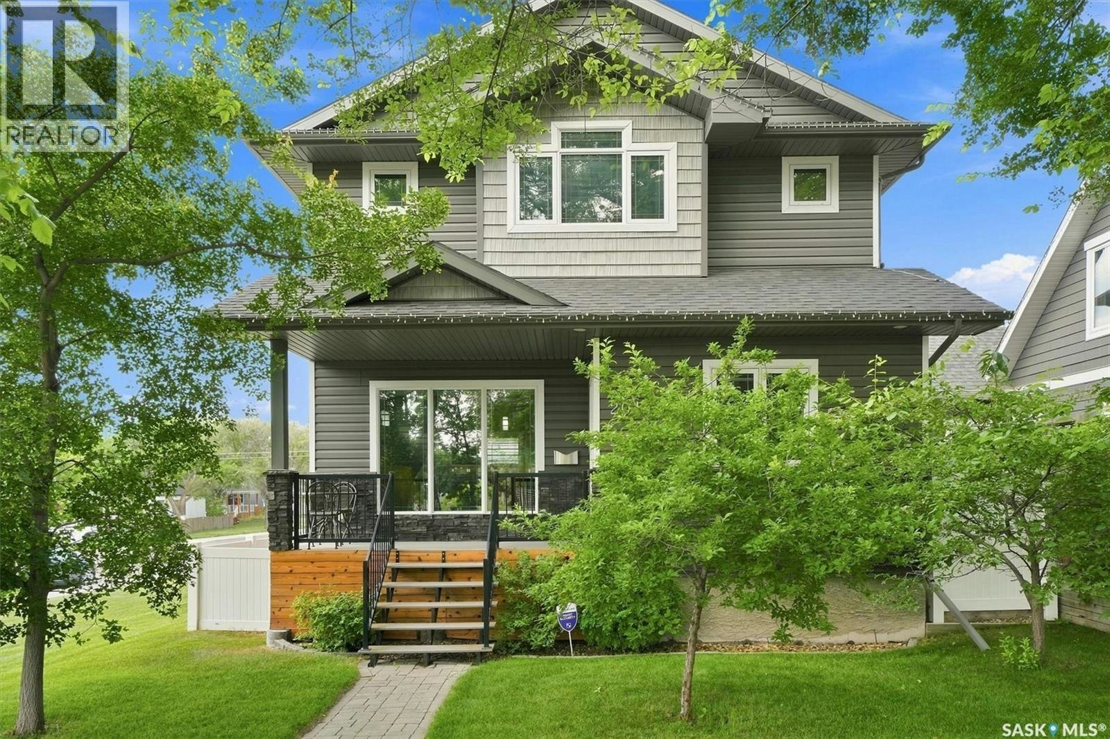 201 1st Street E, Saskatoon, SK, S7H 1R8