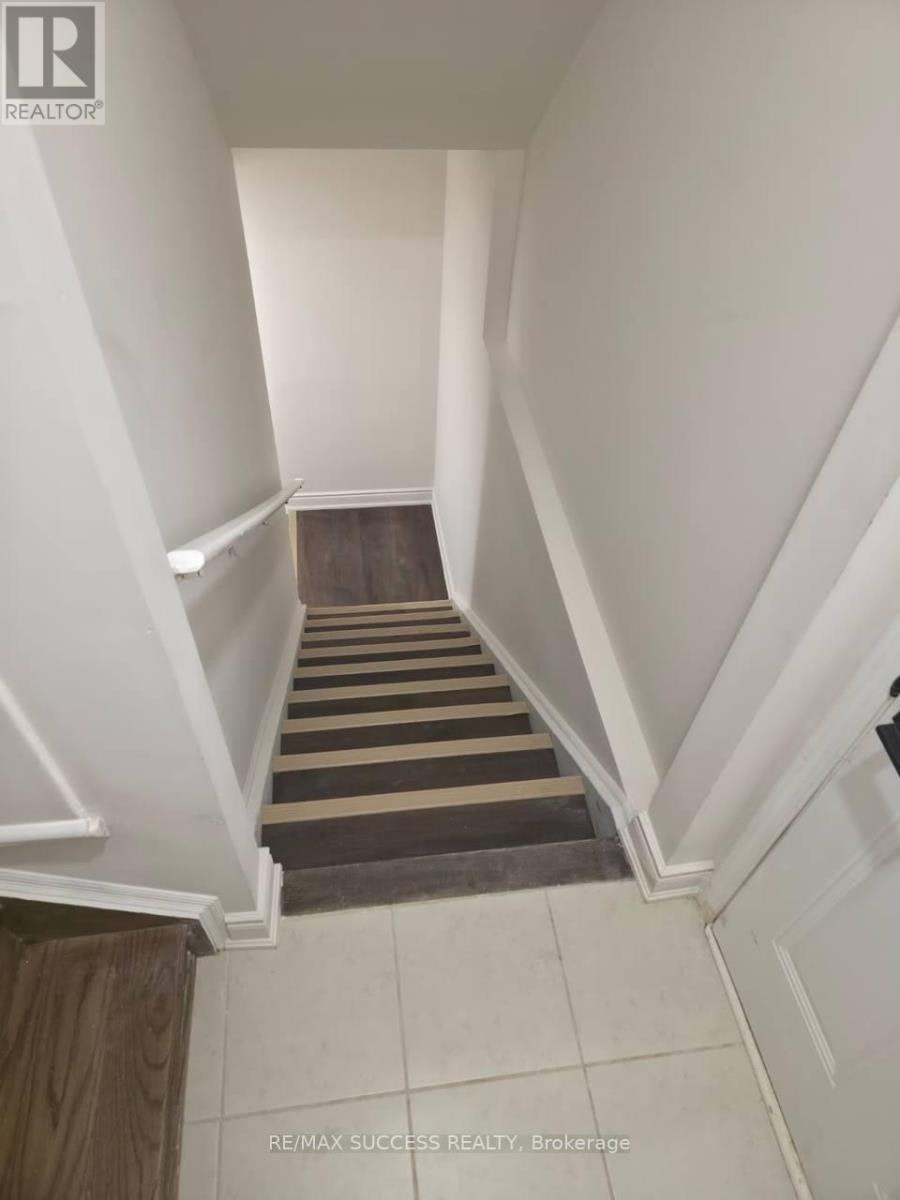 LOWER-1407 Hearns Place, Milton, ON, L9E 2J7 - 12