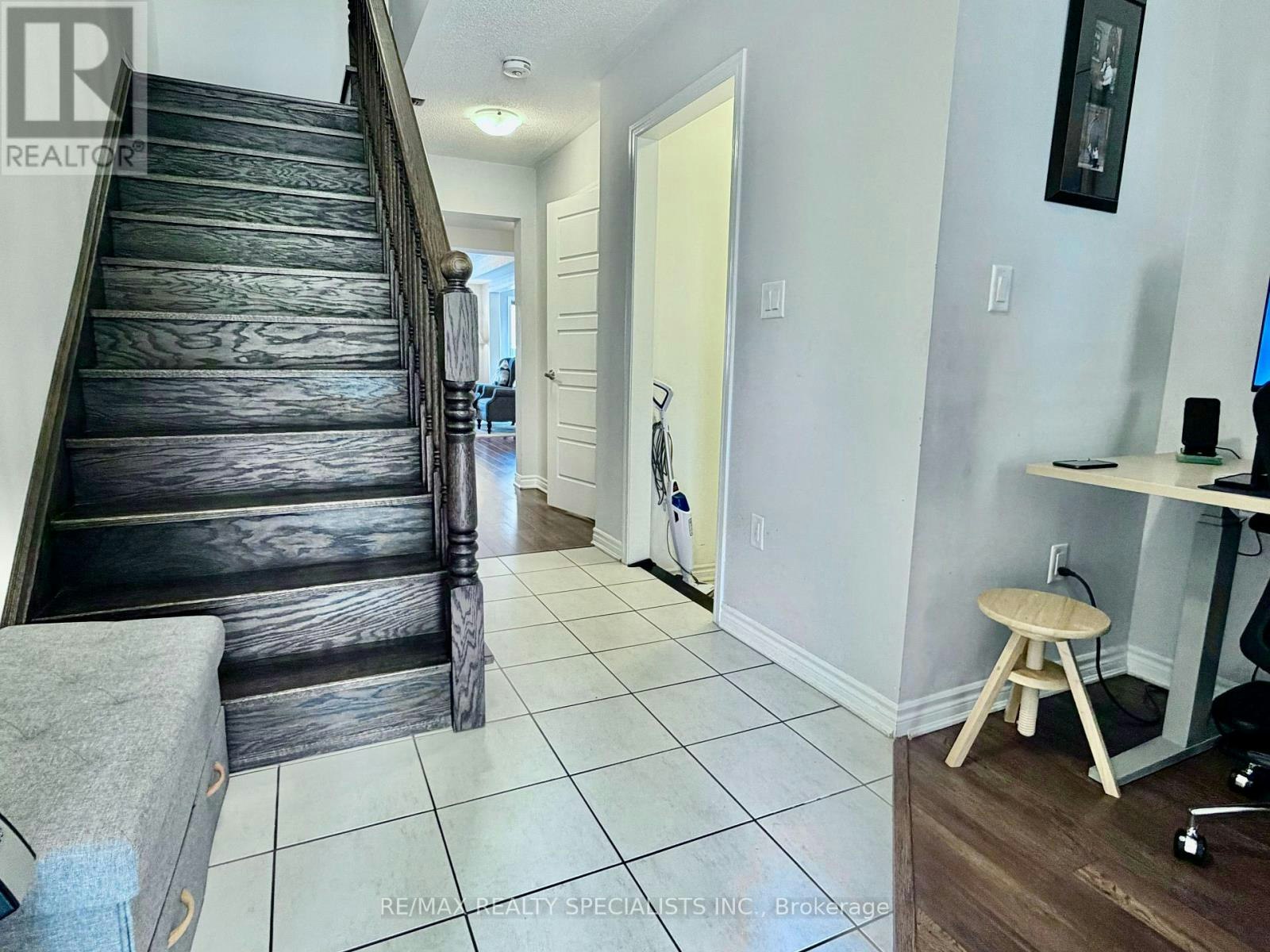 298 Beasley Terrace, Milton, ON, L9E 1C5 - 3