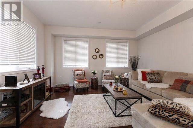 1301 Granrock Crescent, Mississauga, ON, L5V 0E1 - 3