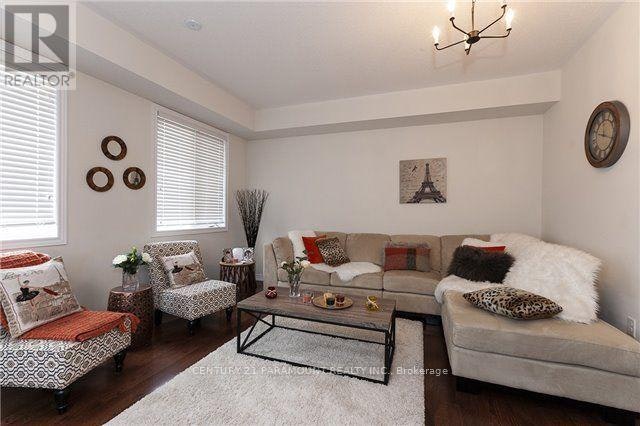 1301 Granrock Crescent, Mississauga, ON, L5V 0E1 - 4