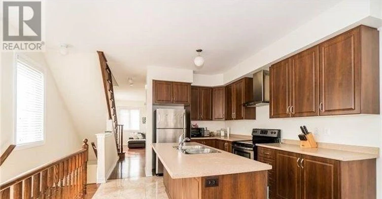 1301 Granrock Crescent, Mississauga, ON, L5V 0E1 - 5