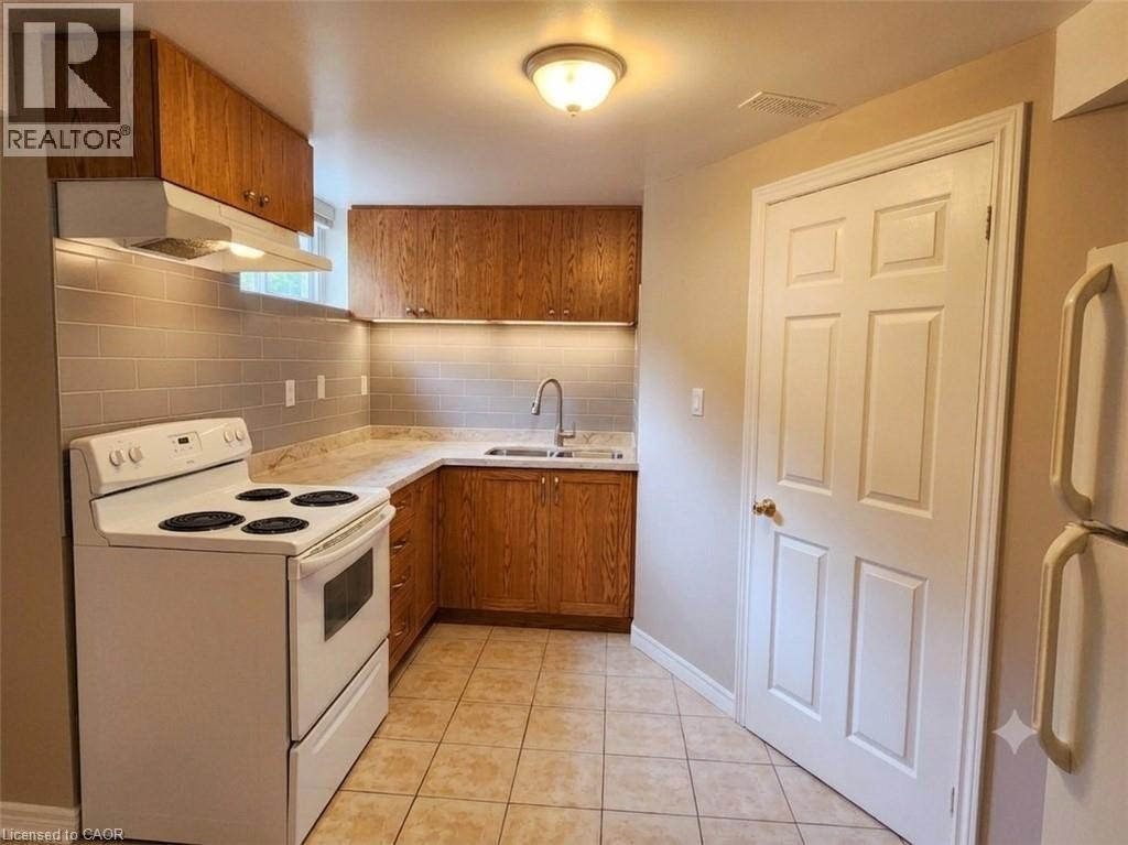 B-25 Gosling Gardens, Guelph, ON, N1G 5J8 - 7