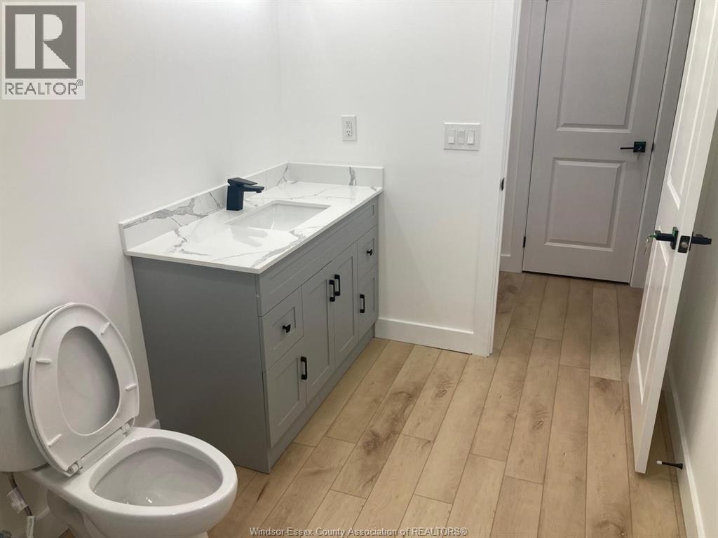 LOWER-631 Holburn Street, Windsor, ON, N9E 0B3 - 14