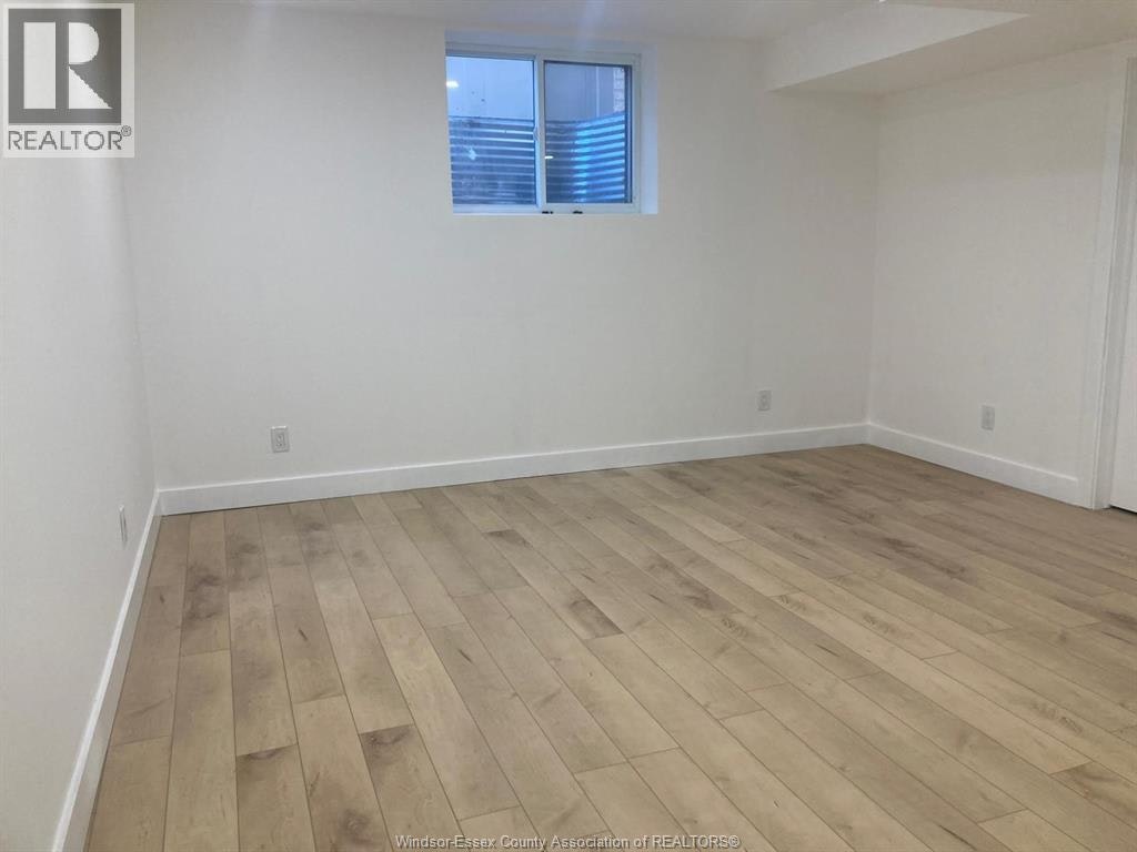 LOWER-631 Holburn Street, Windsor, ON, N9E 0B3 - 8