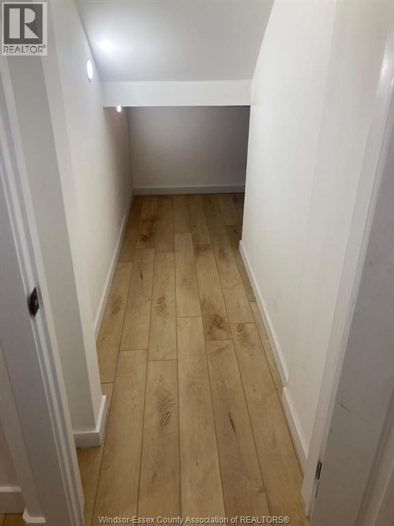 LOWER-631 Holburn Street, Windsor, ON, N9E 0B3 - 10