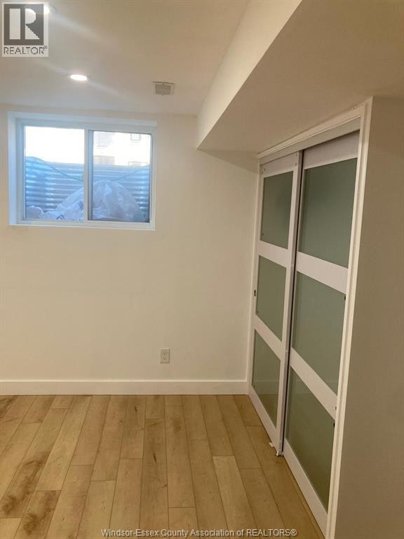 LOWER-631 Holburn Street, Windsor, ON, N9E 0B3 - 7