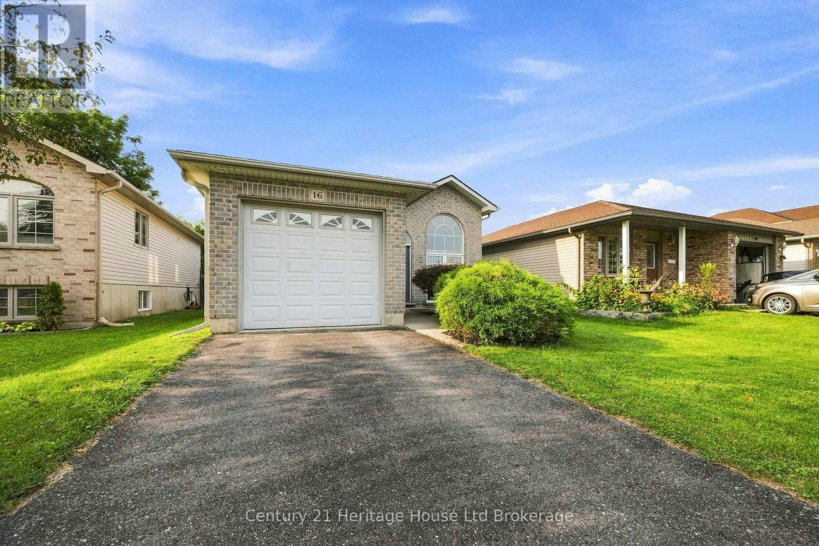 16 Herford Street, Tillsonburg, ON, N4G 4V2