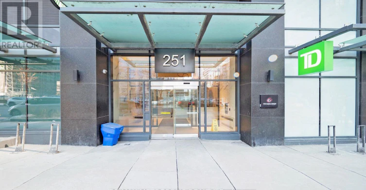 4212-251 Jarvis Street, Toronto, ON, M5B 0C3 - 5