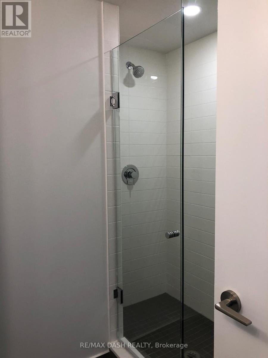 1504W-27 Bathurst Street, Toronto, ON, M5V 2P1 - 20