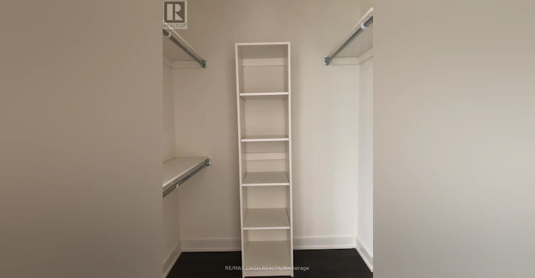 1504W-27 Bathurst Street, Toronto, ON, M5V 2P1 - 19