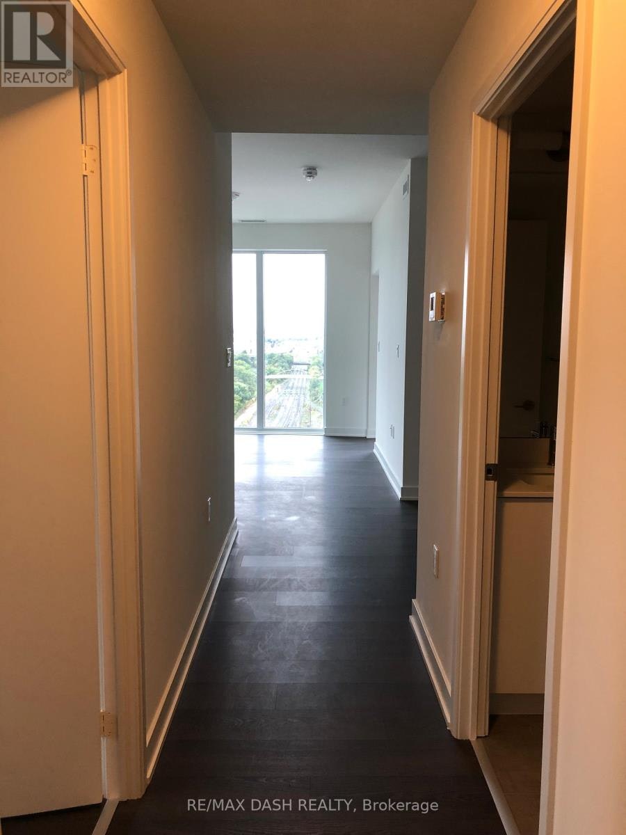 1504W-27 Bathurst Street, Toronto, ON, M5V 2P1 - 11