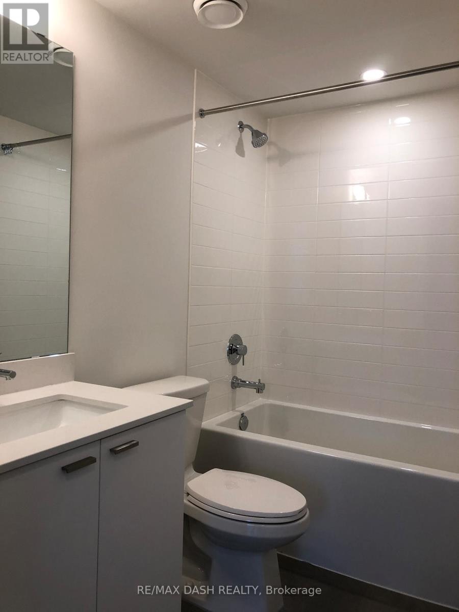 1504W-27 Bathurst Street, Toronto, ON, M5V 2P1 - 16