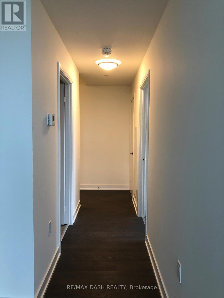 1504W-27 Bathurst Street, Toronto, ON, M5V 2P1 - 10