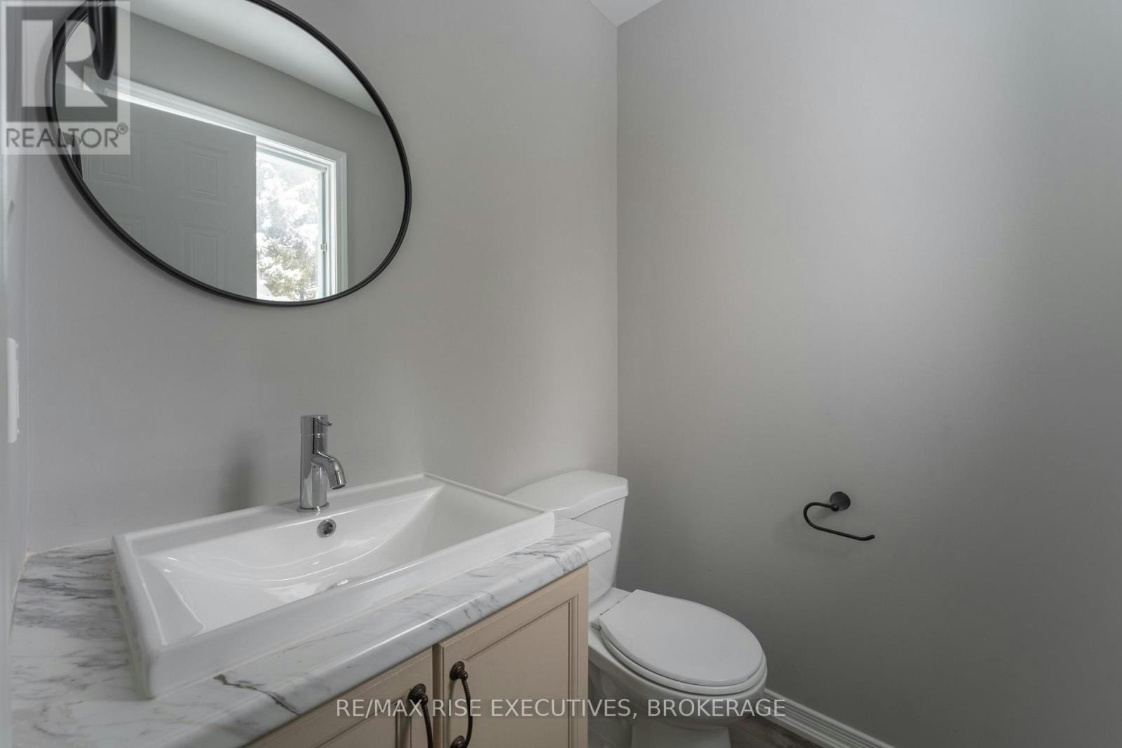 1-312 Waterloo Drive, Kingston, ON, K7M 8P3 - 11