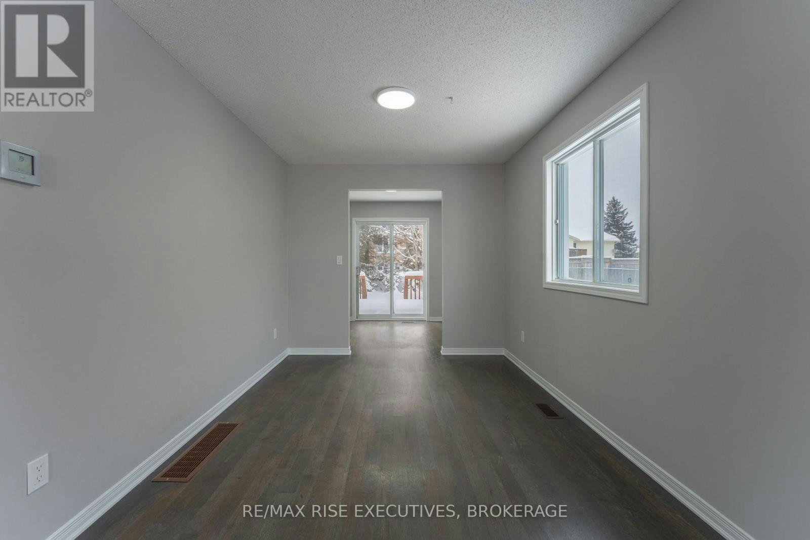 1-312 Waterloo Drive, Kingston, ON, K7M 8P3 - 15