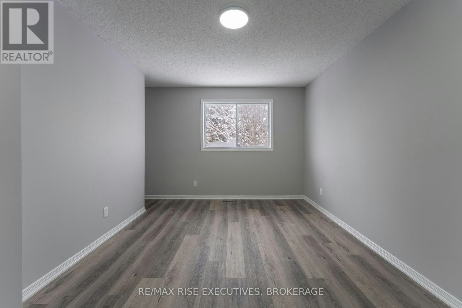 1-312 Waterloo Drive, Kingston, ON, K7M 8P3 - 13