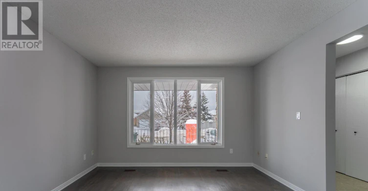 1-312 Waterloo Drive, Kingston, ON, K7M 8P3 - 2
