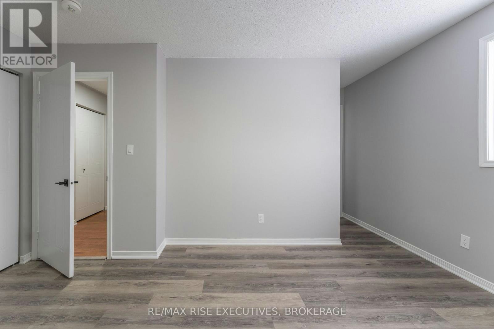 1-312 Waterloo Drive, Kingston, ON, K7M 8P3 - 16