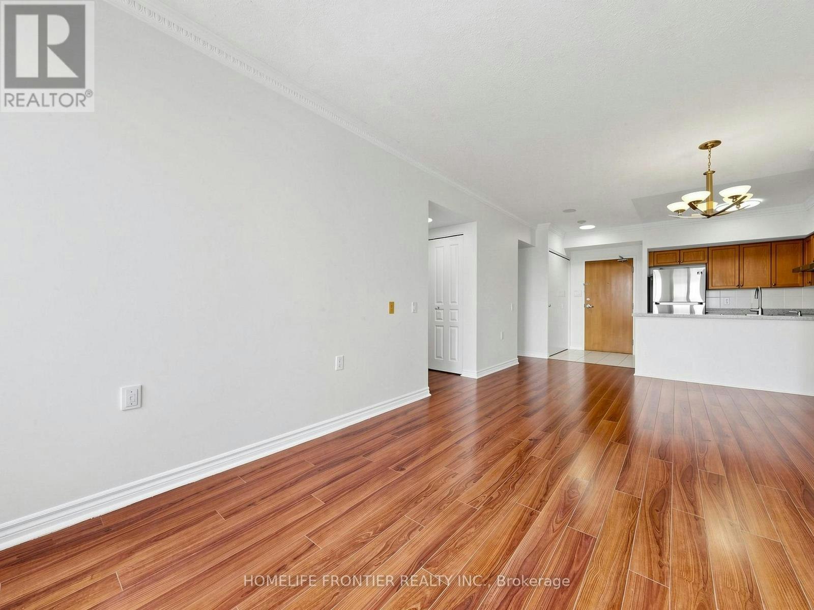 LPH117-9017 Leslie Street, Richmond Hill, ON, L4B 4R8 - 3