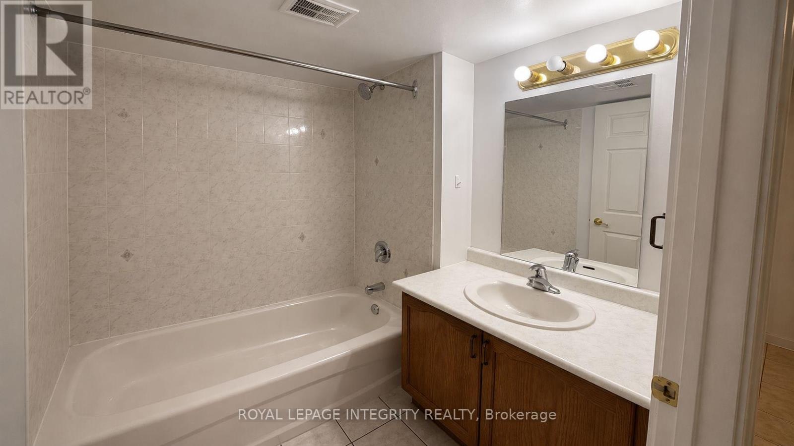 604-429 Somerset Street W, Ottawa, ON, K2P 2P5 - 14