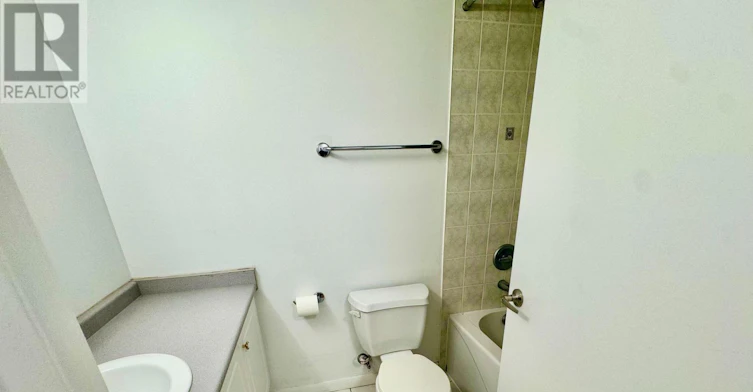 808-2464 Weston Road, Toronto, ON, M9N 0A2 - 8