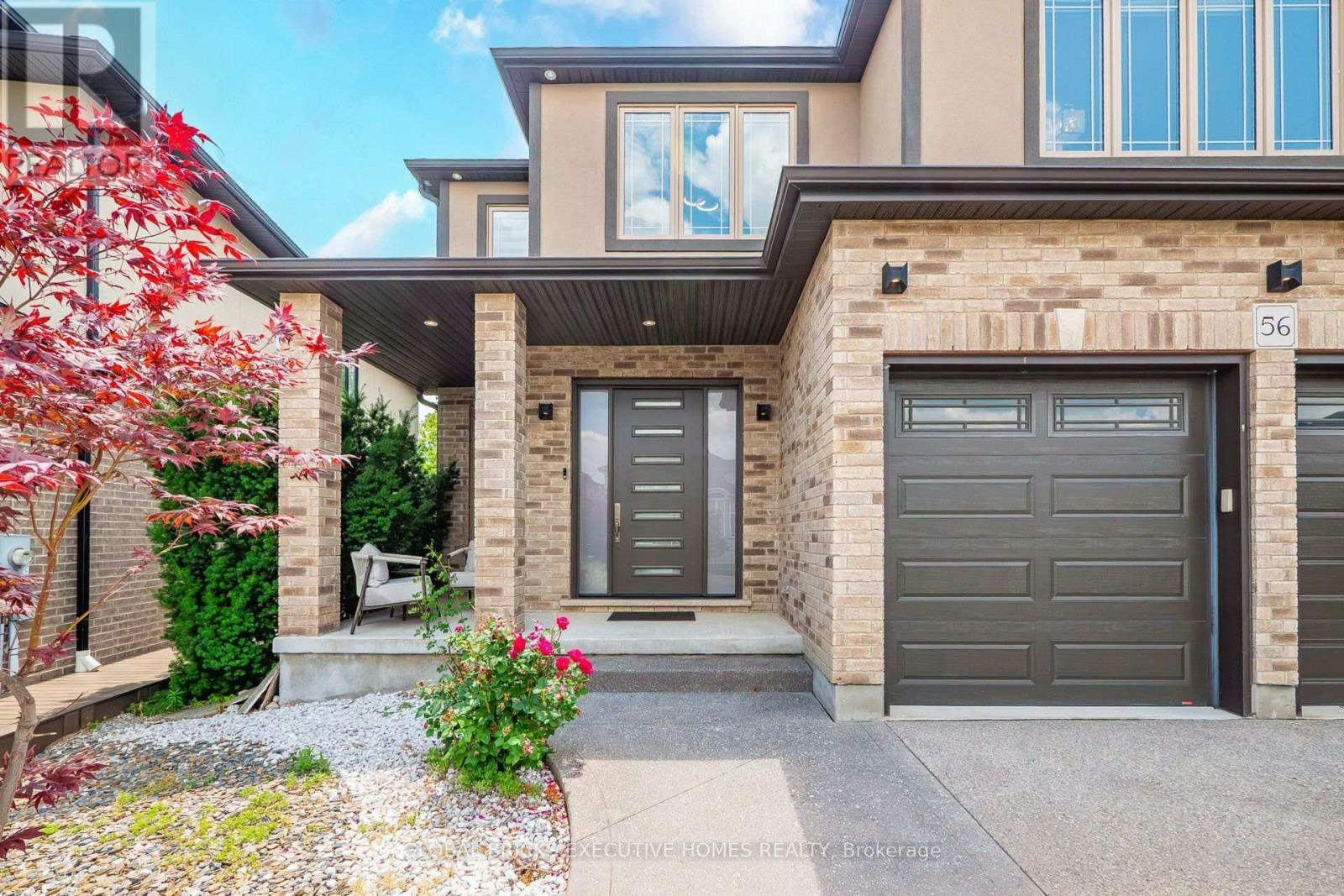 56 Valleyscape Drive, Kitchener, ON, N2P 0G3 - 2
