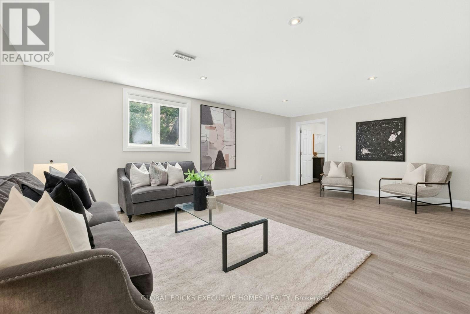 56 Valleyscape Drive, Kitchener, ON, N2P 0G3 - 41