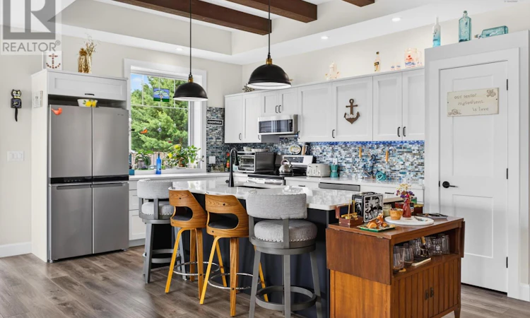 28 Eagleview Drive