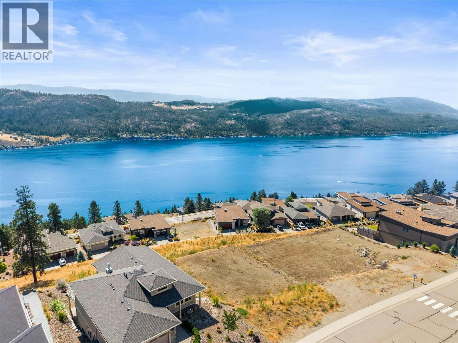 8948 Hampshire Crescent - 5