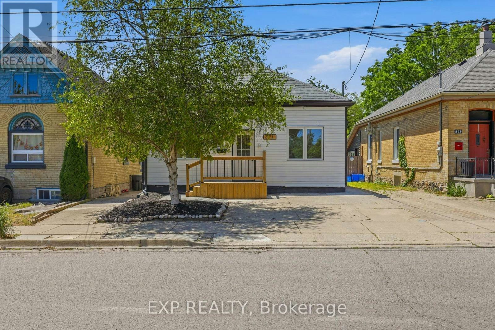 571 Elizabeth Street, London, ON, N5W 3S5