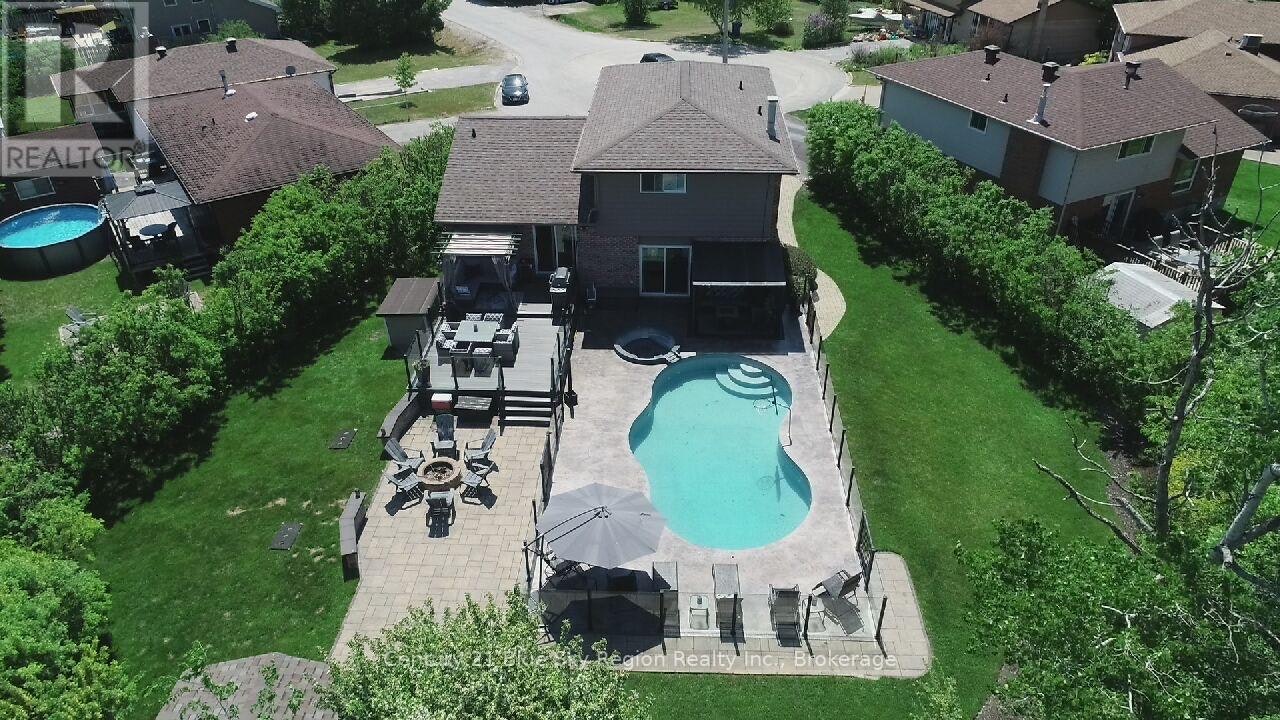 790 Laurentian Avenue, North Bay, ON, P1B 7T8
