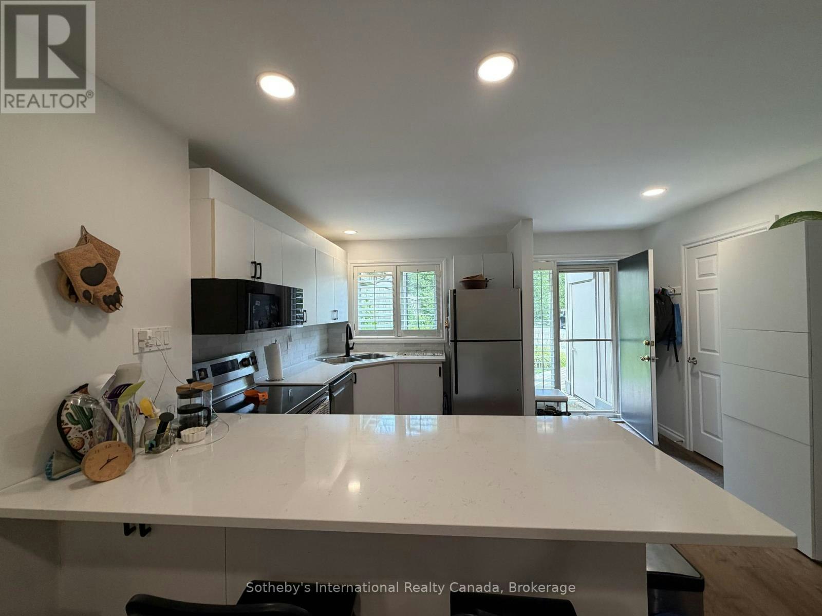 589 Oxbow Crescent, Collingwood, ON, L9Y 5B4 - 3