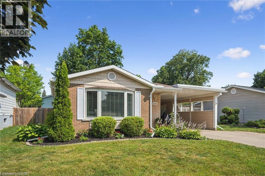659 Glen Forrest Boulevard, Waterloo, ON, N2L 4K4