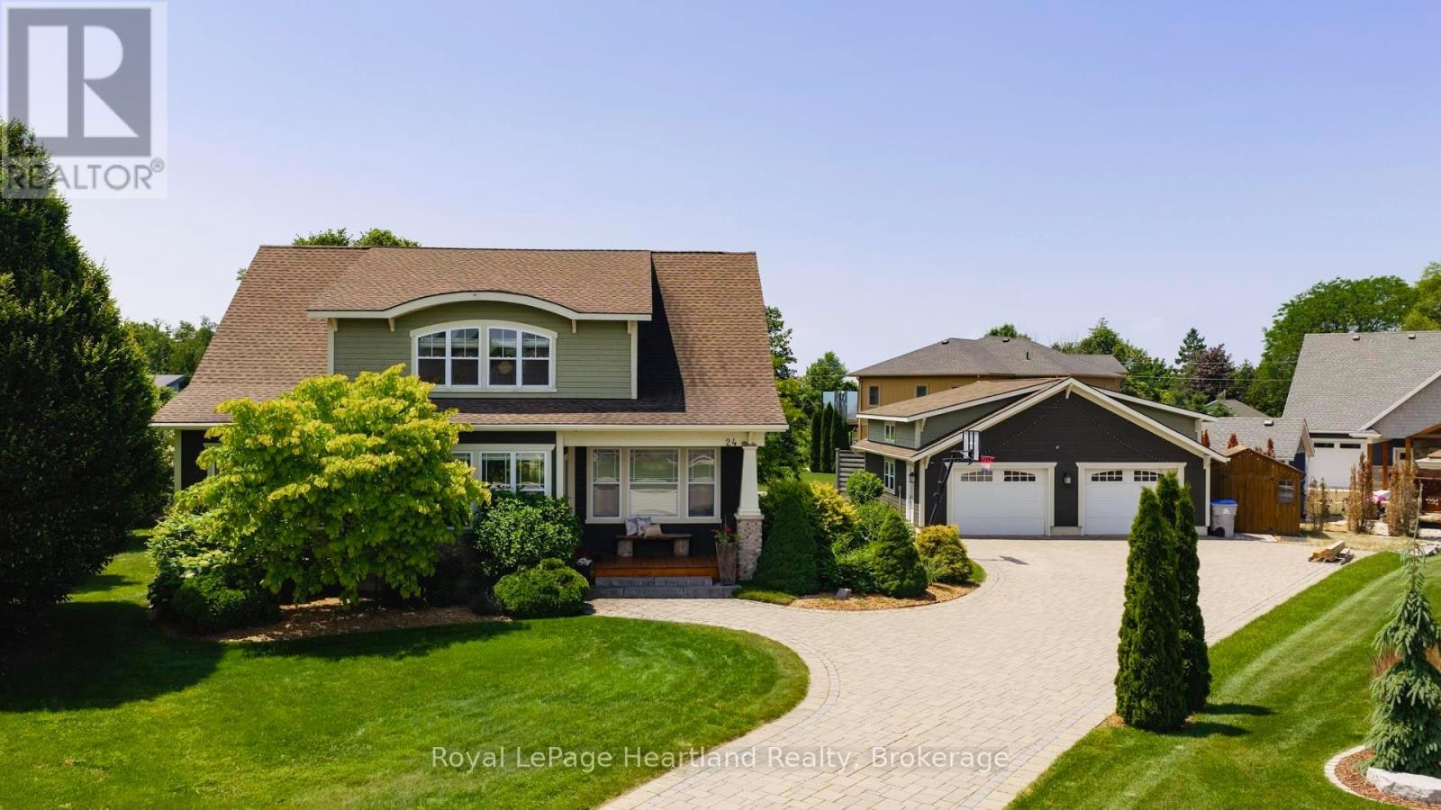 24 Thimbleweed Drive, Bluewater, ON, N0M 1G0