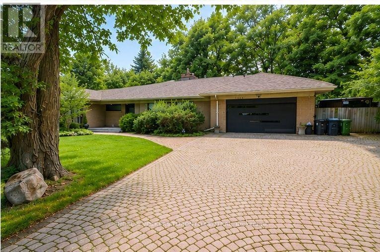2424 Bayview Avenue, Toronto, ON, M2L 1A3