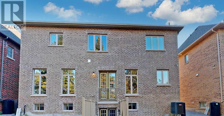 6 Daniel Cozens Court, Toronto, ON, M2R 0A7 - 27