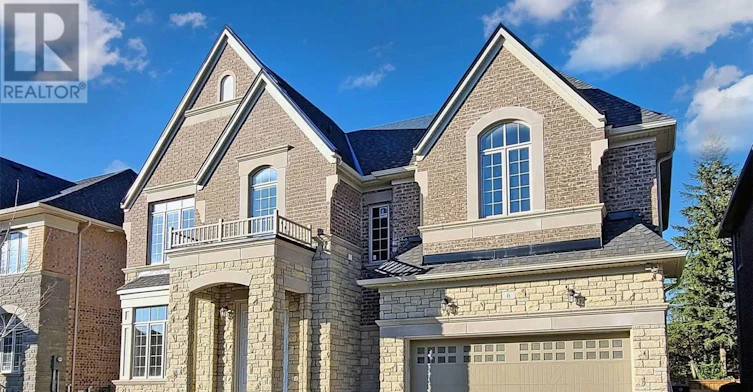 6 Daniel Cozens Court, Toronto, ON, M2R 0A7 - 2