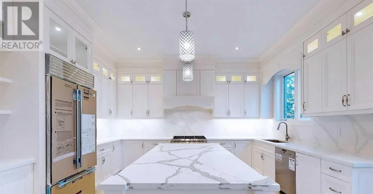 6 Daniel Cozens Court, Toronto, ON, M2R 0A7 - 7