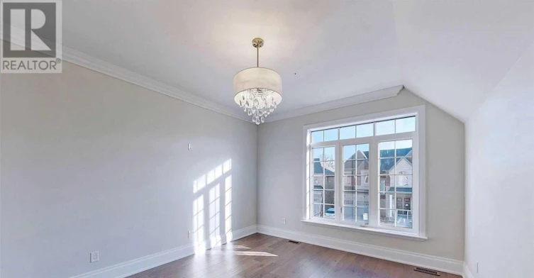 6 Daniel Cozens Court, Toronto, ON, M2R 0A7 - 18