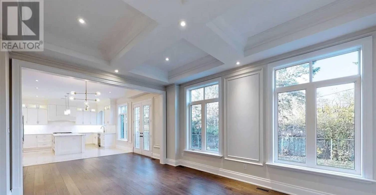 6 Daniel Cozens Court, Toronto, ON, M2R 0A7 - 10