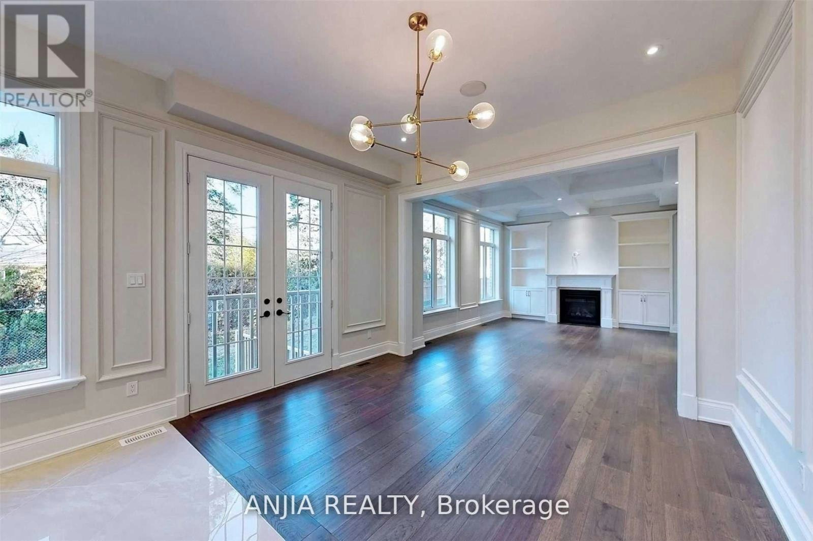 6 Daniel Cozens Court, Toronto, ON, M2R 0A7 - 11