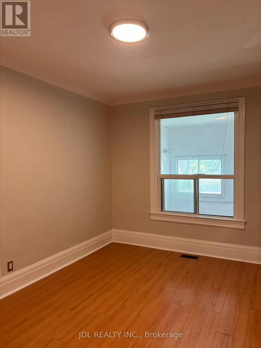 MAIN FLOOR-593 Bathurst Street, Toronto, ON, M5S 2P8 - 3
