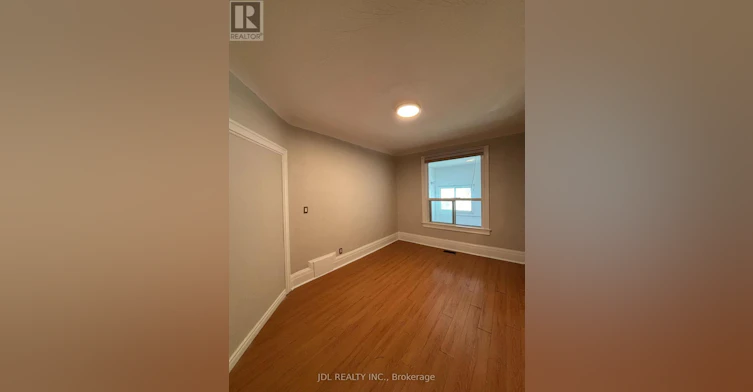 MAIN FLOOR-593 Bathurst Street, Toronto, ON, M5S 2P8 - 4