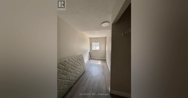 MAIN FLOOR-593 Bathurst Street, Toronto, ON, M5S 2P8 - 9