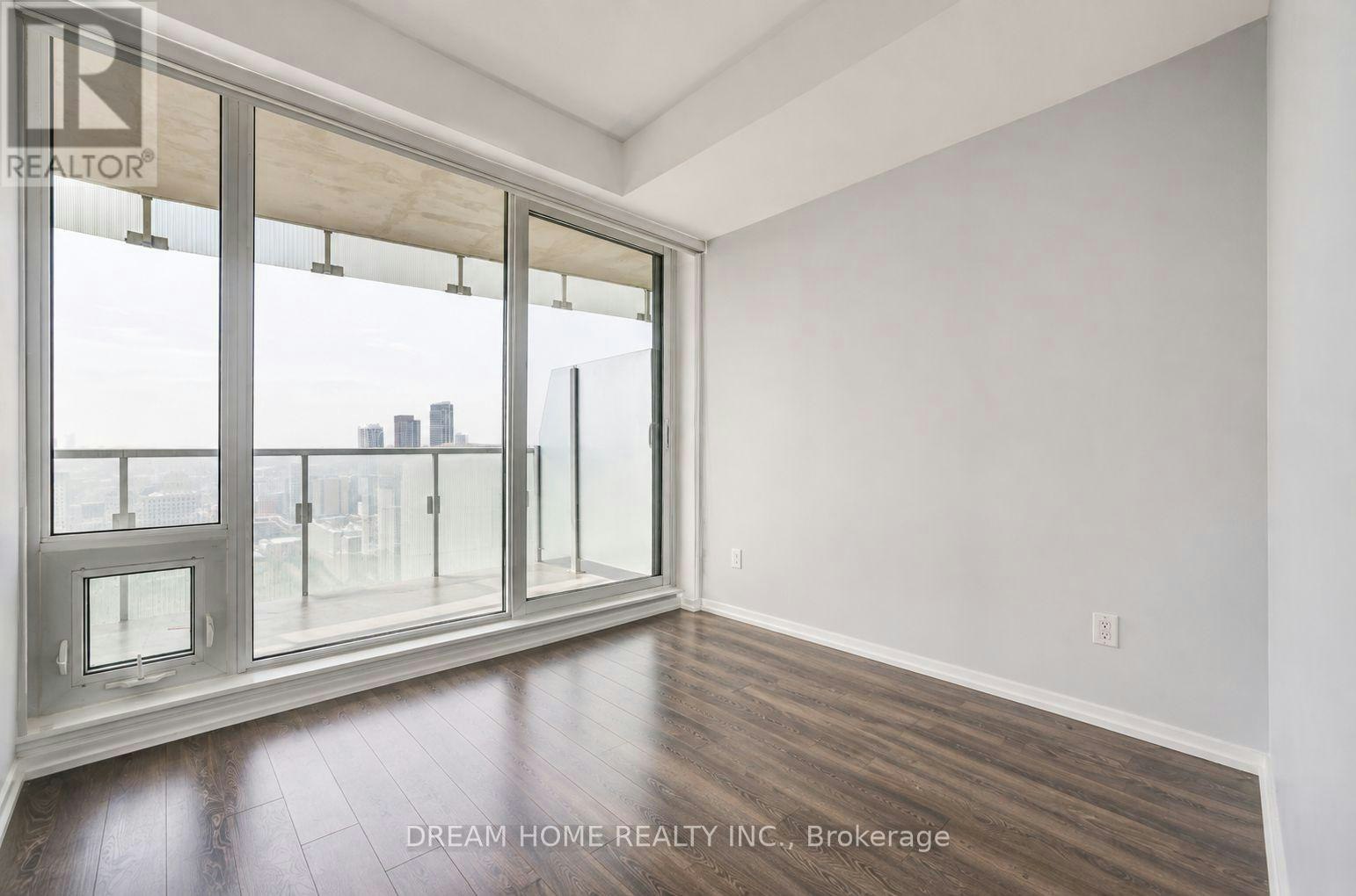 3109-197 Yonge Street, Toronto, ON, M5B 1M4 - 7