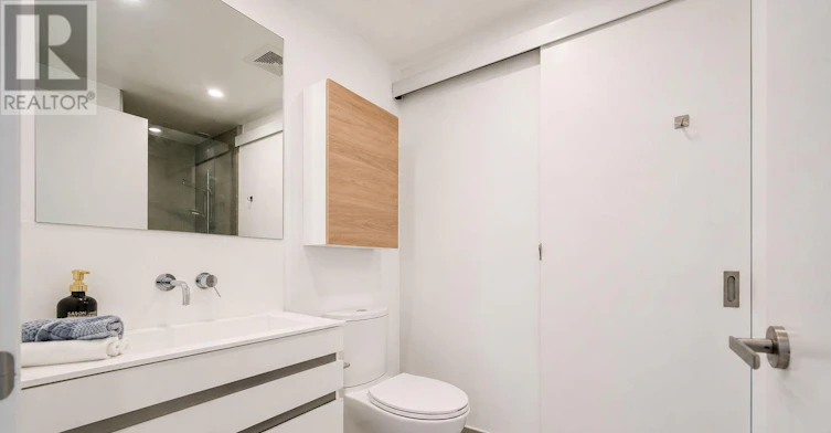 3109-197 Yonge Street, Toronto, ON, M5B 1M4 - 10