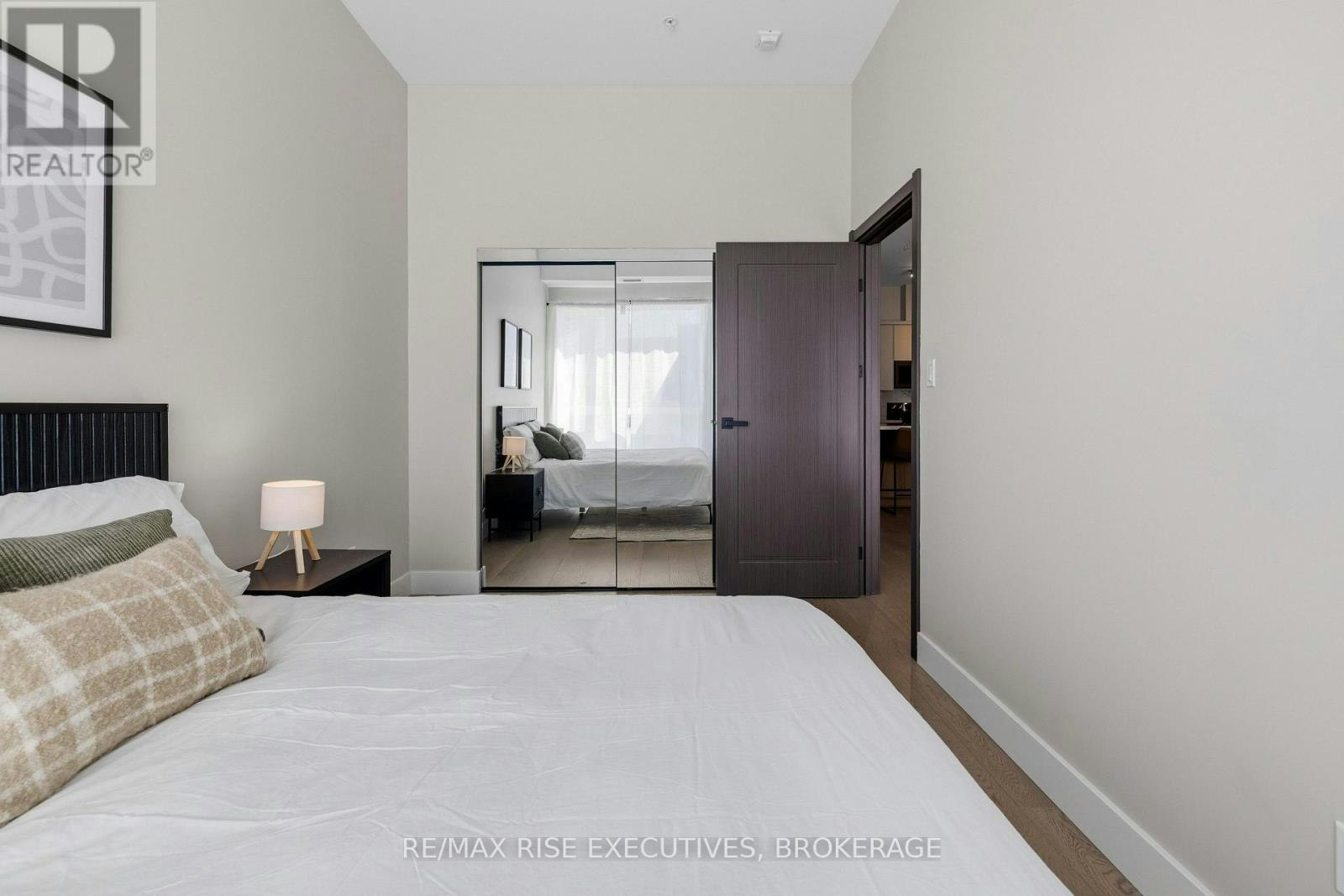 204-300 Skyfal Lane, Kingston, ON, K7M 0L3 - 2