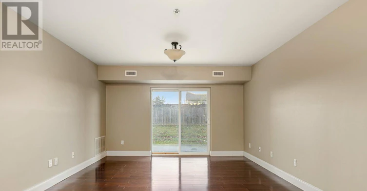 515-539 Armstrong Road, Kingston, ON, K7M 0C6 - 14